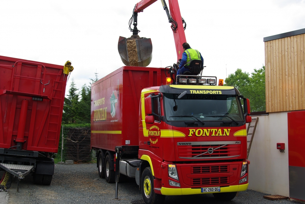 CAMION REMORQUE BENNE GRUE - Transports FONTAN  SAS